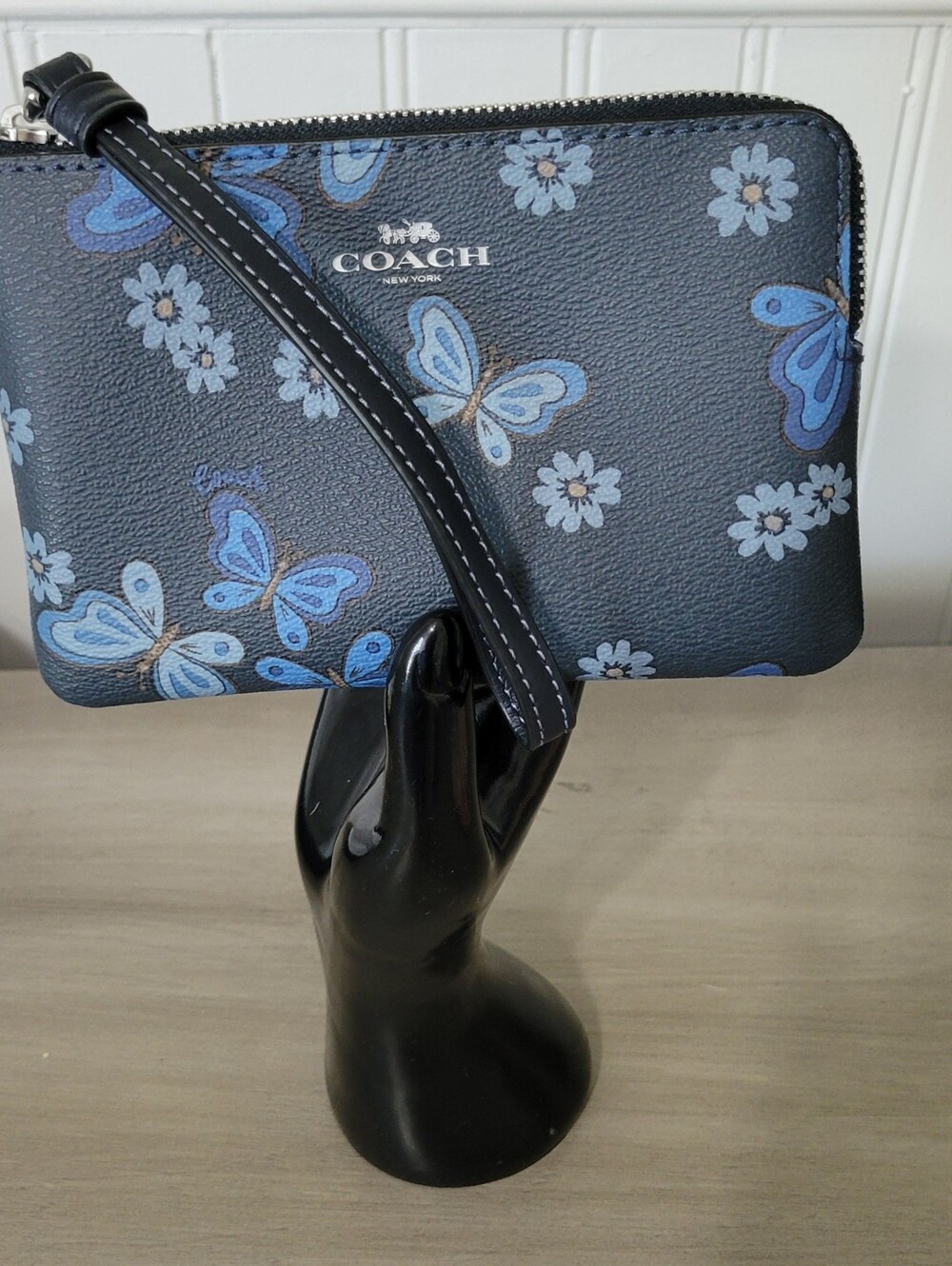 COACH Navy Blue Butterfly Floral Wristlet EUC